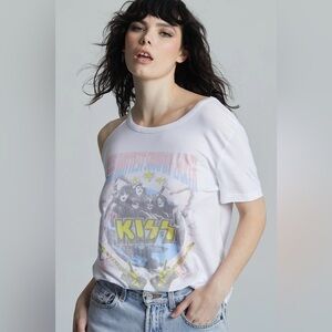 Recycled Karma KISS The Hottest Show on Earth Cold Shoulder Band Tee NWOT